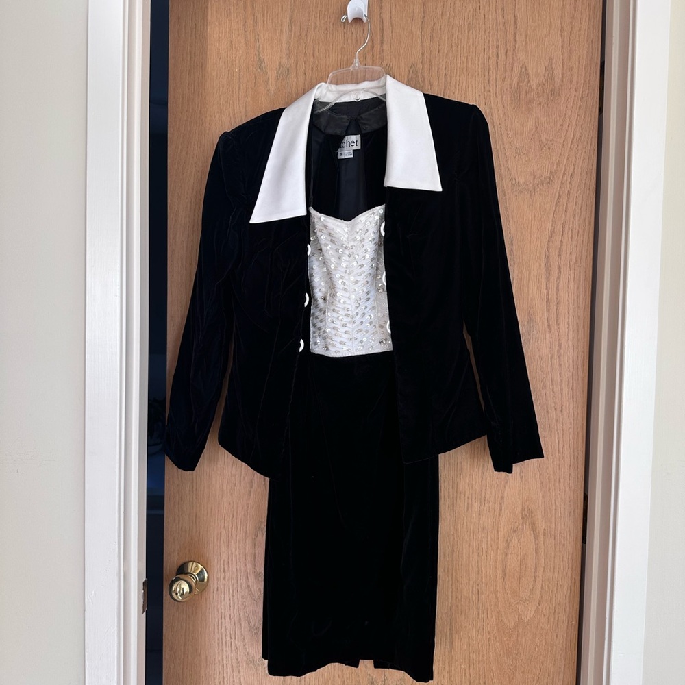 Cachet Black and White Sequin Two-Piece Formal Dress and Blazer